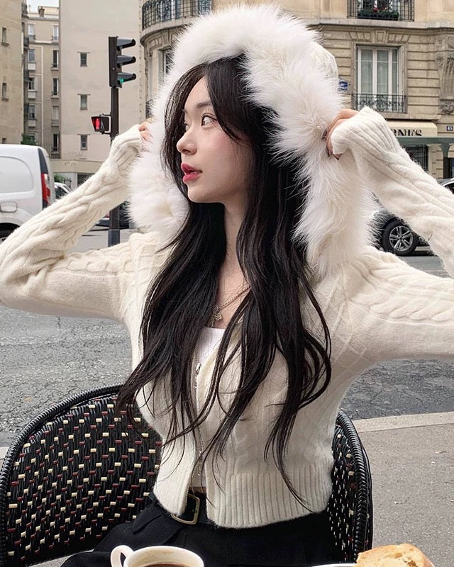 Fluffy Darling Knit